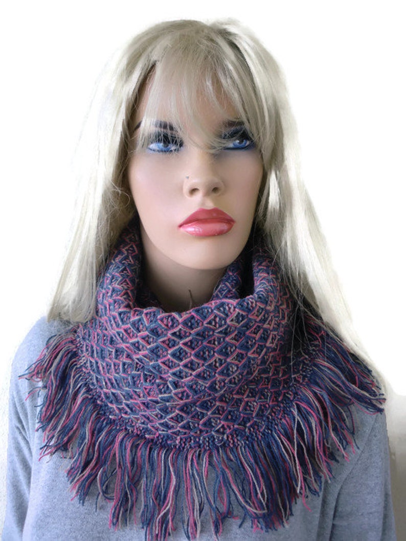 Fringe winter infinity scarf-Rustic cowl-Unisex textured knit cowl Navy, pink and beige-Unisex scarf for men and women image 1