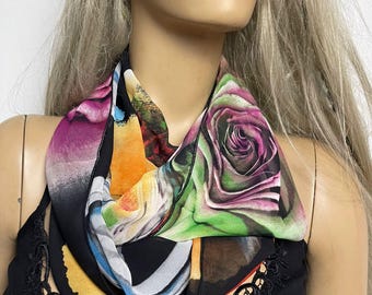 Bunte Rosen Chiffon-Infinity-Schal, Chiffon Kutte Sofortige Befriedigung