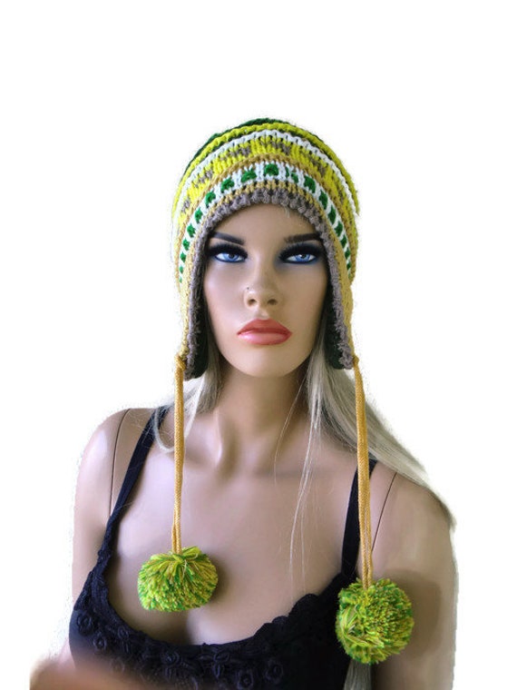 Machu Picchu Hat Mutze-yellow and green Knit hat with ear flaps for teens and adults Wintergrass