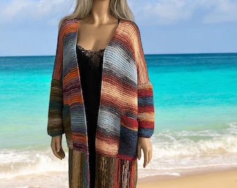 Handgestrickter Boho Mantel: Mehrfarbiger Oversized Winter Cardigan (Passt bis zum 2fachen)