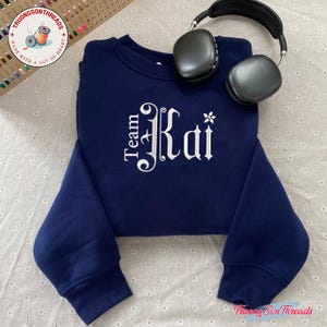 Bookish “Team Kai” Sweatshirt, Inspired by Fearless by Lauren Roberts,Fantasy Romance Gift,Romantasy fan merch,Dark academia cozy sweatshirt