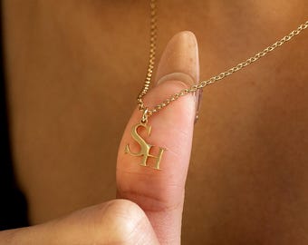 Ineinander greifende Buchstaben Halskette, Doppelte Initial Anhänger, Gold Halskette mit 2 Initial, Benutzerdefinierte Buchstabe Halskette für Frauen, Geburtstagsgeschenk für Sie