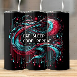 Op de afbeelding: Zwarte beker met een levendig ontwerp met rode en blauwgroene abstracte lijnen en de tekst "EAT. SLEEP. CODE. REPEAT." Inclusief een wit rietje. Het ontwerp doet denken aan digitale kunst.