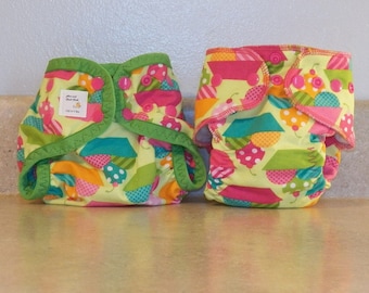 Newborn Cloth Diaper & Diaper Cover Set-  4 to 9 pounds- Ice Cream Sundaes- 29062