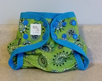 Small PUL Diaper Cover with Leg Gussets- 6 to 12 pounds- Starburst- 21002