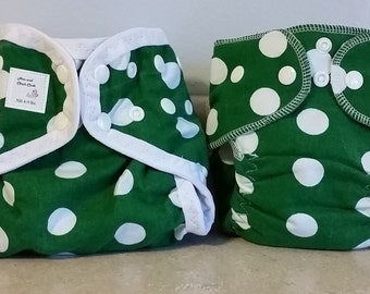 Newborn Cloth Diaper & Diaper Cover Set-  4 to 9 pounds- Green and White Polka Dots- 29045