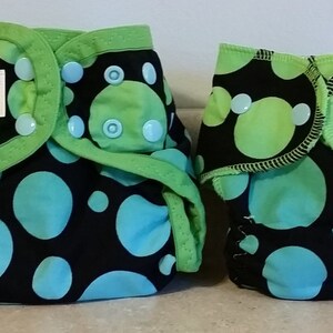 Newborn Cloth Diaper & Diaper Cover Set-  4 to 9 pounds- Blue and Green Circles- 29032