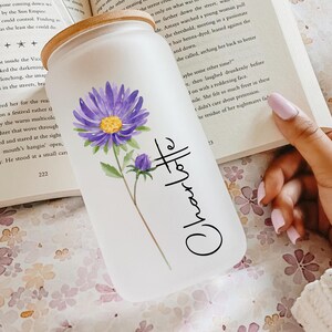 Personalized Birth Flower Tumbler, Gifts for Her, Mother&#39;s Day Gift, Bridesmaid Proposal Gift, Graduation Gift, Custom Glass Coffee Cup