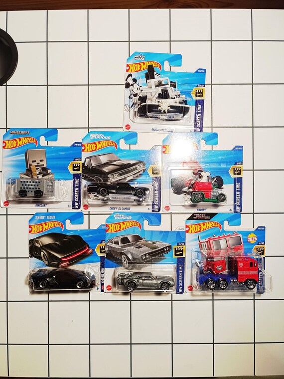 Hot Wheels. Lot of 7 Cars, Screen Time, Minecraft - Etsy