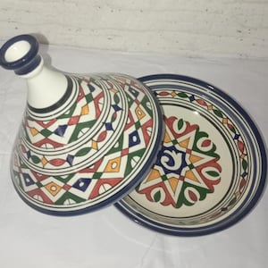 Handmade Ceramic Tagine Pot – Traditional Moroccan Clay Cookware Perfect for Serving & Decorating – Marocain Ceramic tagine Gift Idea