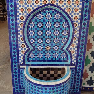 Blue Moroccan Mosaic Fountain for indoor and outdoor handmade tile fountain Garden Moroccan Mosaic Fountain moroccan zellige, zimmerbrunnen