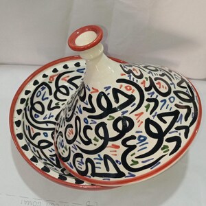 Indulge in luxury dining with our artisan ceramic tagine—perfect for creating gourmet meals with Moroccan flair. Elevate your lifestyle with our elegant ceramic tagine, a blend of sophistication, tradition, and functionality.