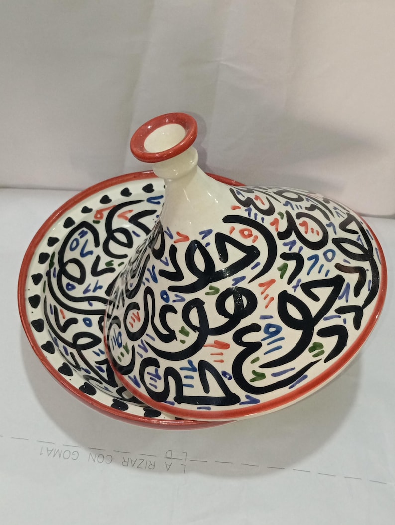 Indulge in luxury dining with our artisan ceramic tagine—perfect for creating gourmet meals with Moroccan flair. Elevate your lifestyle with our elegant ceramic tagine, a blend of sophistication, tradition, and functionality.