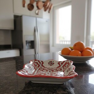 Handmade Ceramic Tray Plate: Rustic Marocain Pottery Serving Dish for Kitchen, Home Décor or gift for mom, set of 2 plates