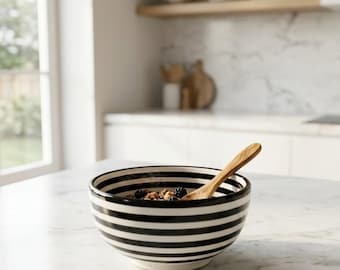 Zestaw 2 ręcznie robionych marokańskich misek ceramicznych – czarno-biała miska do serwowania, dekoracja stołu w stylu boho, zestaw misek marokańskich