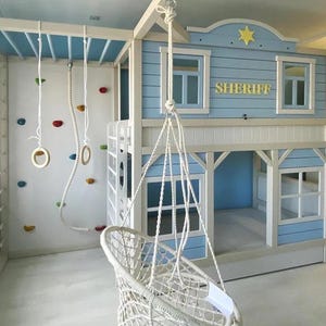 Cowboystapelbed met glijbaan en fitnessruimte, stapelbed met glijbaan, fitnessruimte, opbergtrap, sheriffbed