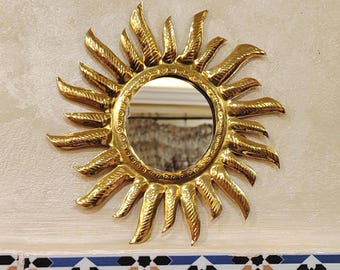 Handmade Copper Sunburst Mirror: Boho Wall Decor