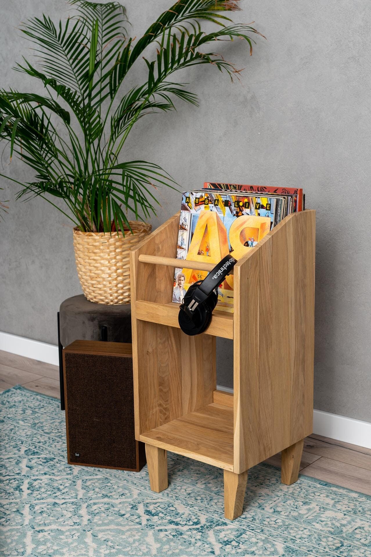 Mobile vinili esclusivo, mobile giradischi rovere, mid-century modern, supporto vinile, mobile TV legno, porta vinili giradischi legno