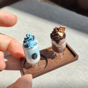 Miniaturowy kubek na lody w skali 1:6 – ręcznie robione jedzenie do domku dla lalek dla BJD, Blythe, Dollhouse