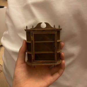 1:6 Scale DIY Miniature Display Cabinet Kit – Victorian Curio Cabinet – Unpainted Wood Dollhouse Furniture for Self Assembly