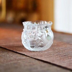 Handmade Art Glass Tea Cup – Lucky Bag Cat Teacup with Charm, Textured Gift for Cat Lovers