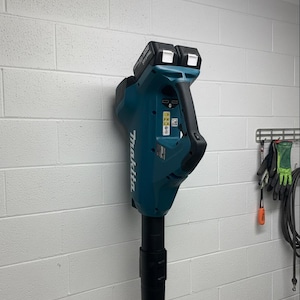 Makita DUB362 leaf blower wall mount, garage organization, van, shed