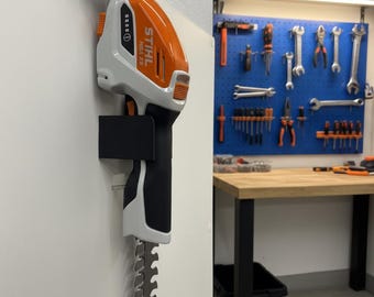 STIHL HSA26 Heckenschere und Zubehör Stirnwandhalterung für Garage oder Schuppen