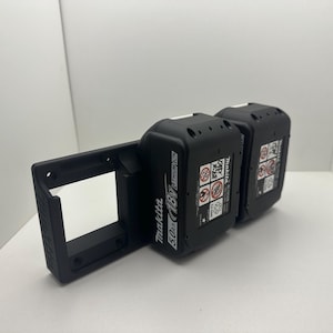 Makita 18V battery wall mount 1-3 slots