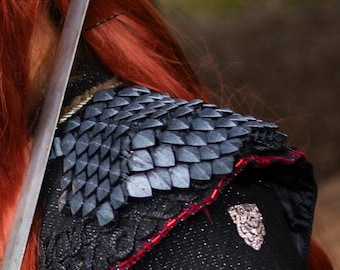 Flexibel 3D-geprint gelede Scalemail-schouderpantser DIGITAAL BESTAND