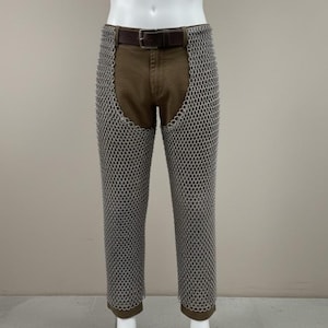 Spodnie kolcze drukowane w 3D przez Propsmaker