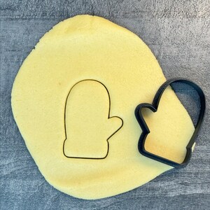 Mitten Cookie Cutter - Mitten Cookie Cutter, Snow Cookie Cutter, Made in France