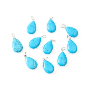 4pcs Natural Turquoise Blue Howlite Healing Gemstone Pendant Teardrop Chakras Rock Quartz Drop Bead for Women Men Necklace Jewelry Making
