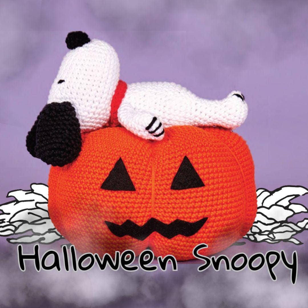 Halloween Snoopy with Pumpkin Crochet Pattern