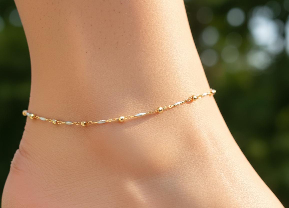 Gold Anklet Bracelet, Dainty Minimalist Foot Jewelry, Elegant Beaded Chain Anklet, Adjustable Beach Anklet for Women Simple Layering Jewelry