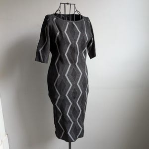 Vestido ajustado tipo suéter Karen Millen, talla M EU36