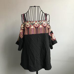 Vintage Summer Off Shoulders Top size EU40