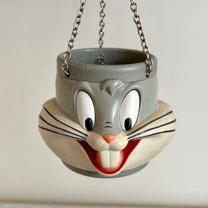 Vintage Bugs Bunny Hanging Planter – Looney Tunes Car Decor