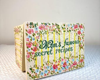 Vintage Mom’s Recipe Box, Floral Wooden Kitchen Storage
