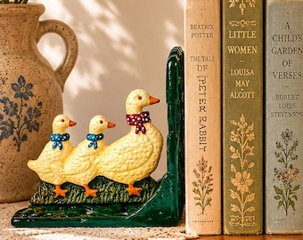 Vintage Cast Iron Duck Bookends | Cottage Farmhouse Decor
