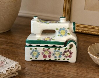 Vintage Ceramic Sewing Machine Trinket Box | Jewelry Box