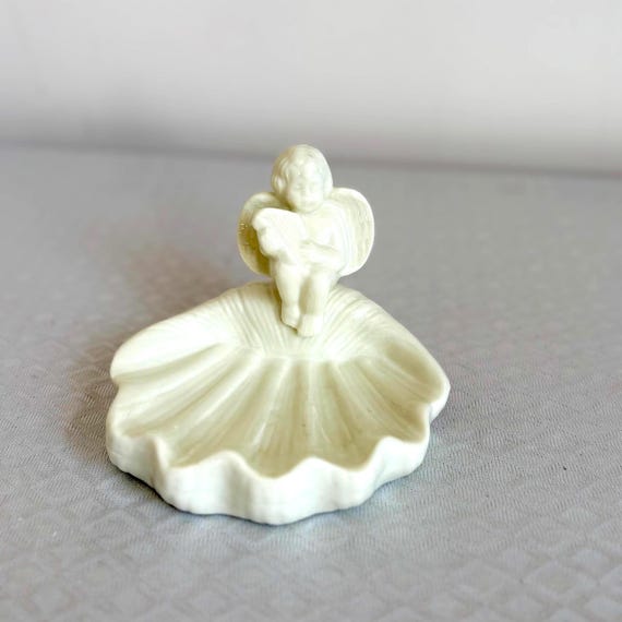 ヴィンテージ磁器製天使の小物入れ：エンジェルハープのクラムシェル