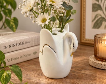 Vintage Swan Toothbrush Holder, White Ceramic Bathroom Decor, Retro Toothbrush Stand