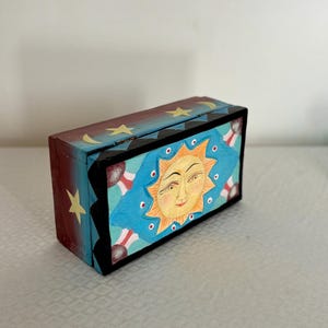 Vintage Indonesian Wooden Trinket Box – Carved Moon & Star Jewelry Holder – Boho Celestial Decor – Rustic Gift – Ethnic Keepsake Storage