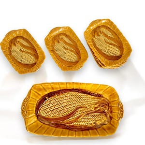 Vintage Ceramic Corn Cob Holder Set – Retro Farmhouse Kitchen Serveware