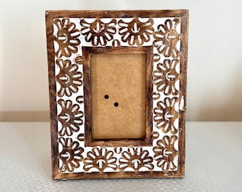 Handmade Wooden Picture Frame | 4x6 Floral Carved
