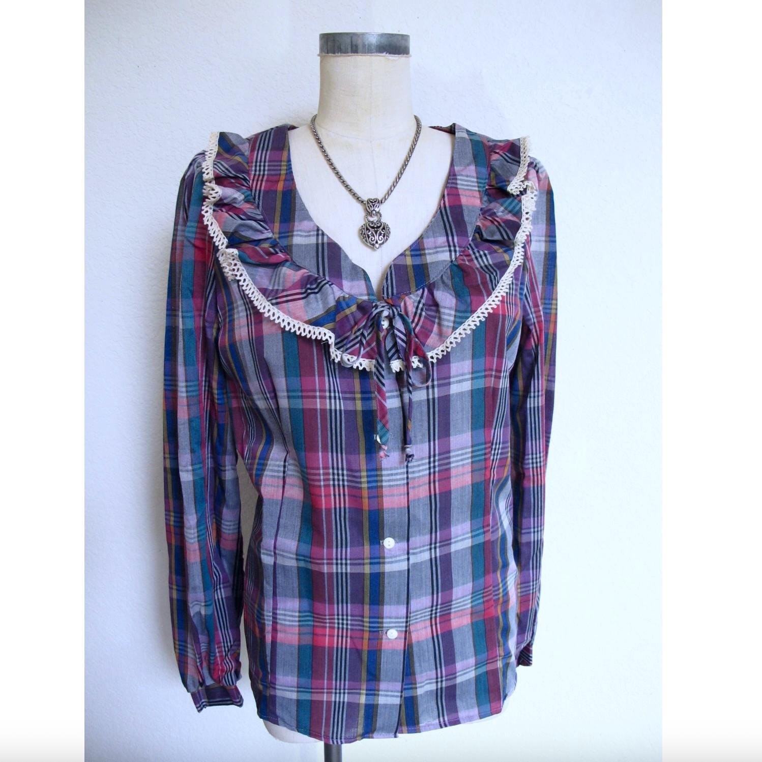 シャツ+ブラウス(長袖+七分) vintage FlowerPrint Ruffle Collar Blouse 30%OFF】flower collar blouse～ﾌﾗﾜｰｶﾗｰﾌﾞﾗｳｽ | flower／フラワー公式通販