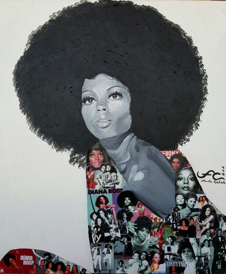 Peut inclure: Portrait en technique mixte d'une femme avec une grande afro. Le portrait est principalement en niveaux de gris, avec le visage et les cheveux de la femme peints dans des tons de gris et de noir. Le corps de la femme est compos&eacute; de coupures de magazines.