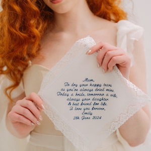 Pañuelo de encaje personalizado, con cualquier mensaje bordado, pañuelo de mujer personalizado - Pañuelo de lino y encaje personalizado en caja de regalo