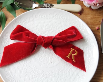 Fluwelen monogram lint - fluwelen monogram strik, bruiloft lint, couvert idee, monogram strik, servetstrik