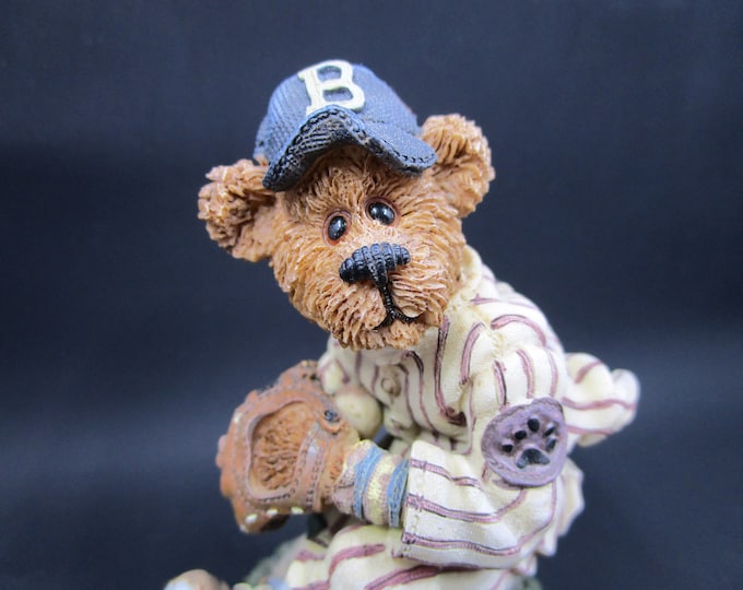 Featured listing image: Boyds Collection "Greg McBruin The Wind Up"  Bear Baseball Pitcher Boyds 1999 Cast Resin #227732